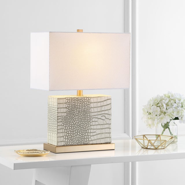 2020s 20.5-Inch H Faux Alligator Table Lamp - Cream For Sale - Image 5 of 7