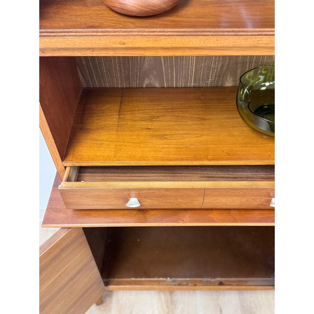 Vintage Hutch by Paine Furniture MCM China Cabinet, Parquet Doors, Glass Sliding For Sale - Image 17 of 18