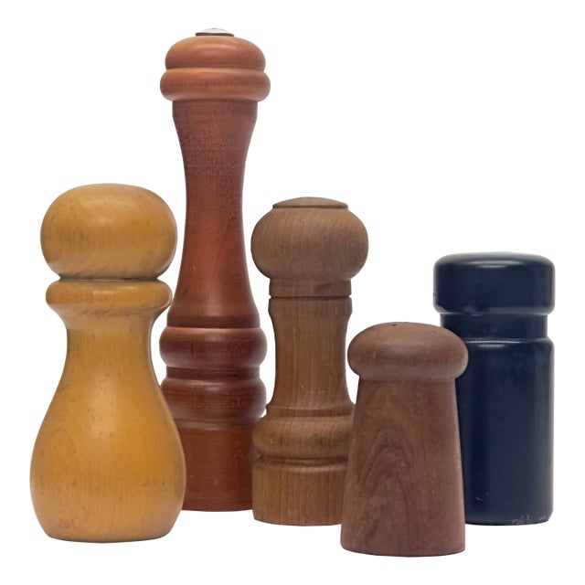 Vintage Wooden Seasoning Shakers Curation - Group of 5 For Sale