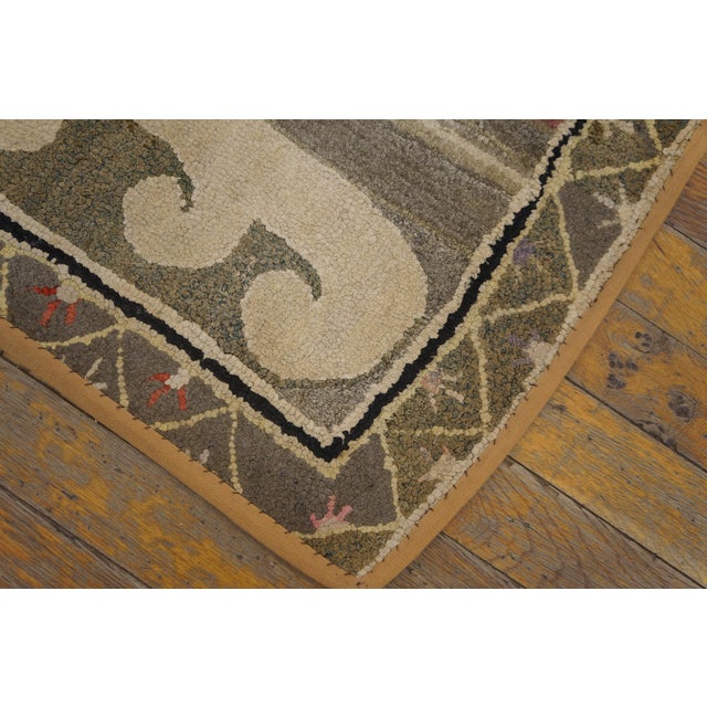 Late 19th Century 1890s Gray Medallion Antique American Hooked Rug 2'0" X 2'10" Handknotted Wool Carpet For Sale - Image 5 of 5