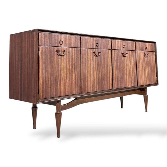 Mid-Century Teak Tola Sideboard from Greaves & Thomas For Sale - Image 4 of 10
