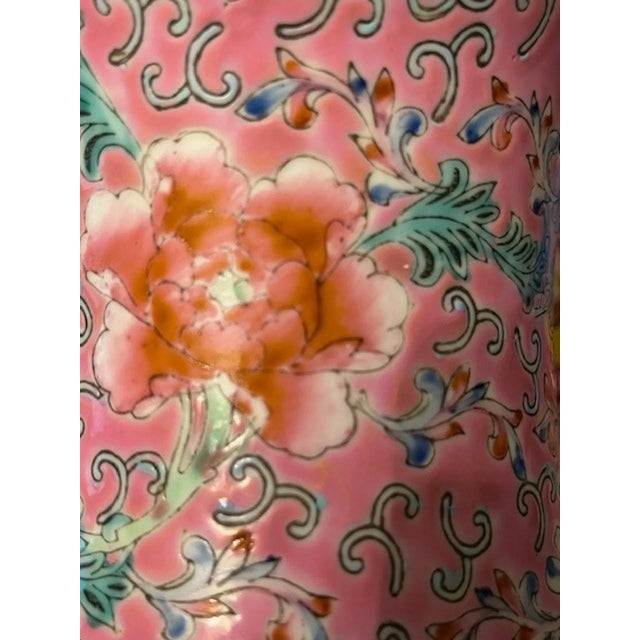 Stunning Matched Pair of 20-Inch Chinese Famille Rose Porcelain Vases For Sale - Image 15 of 18