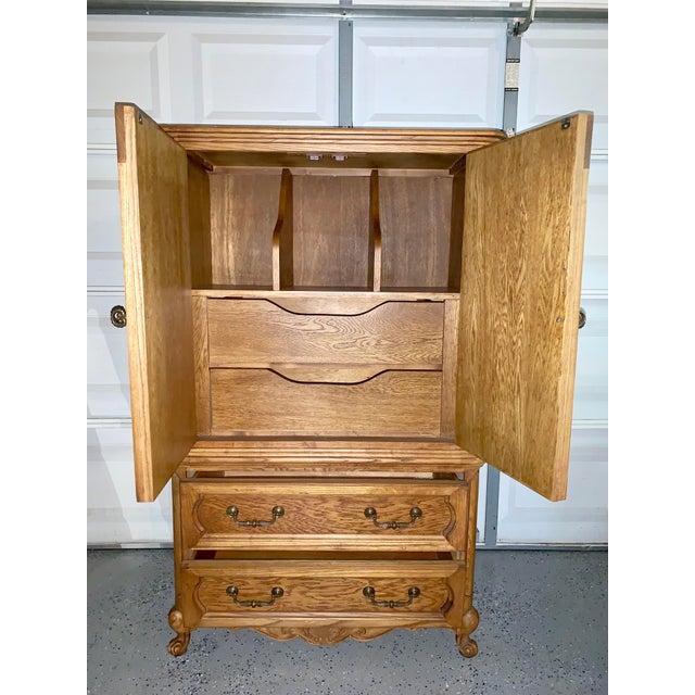 1970s Antique Vintage Solid Oak Tall Dresser/Armoire/Drawer Dresser