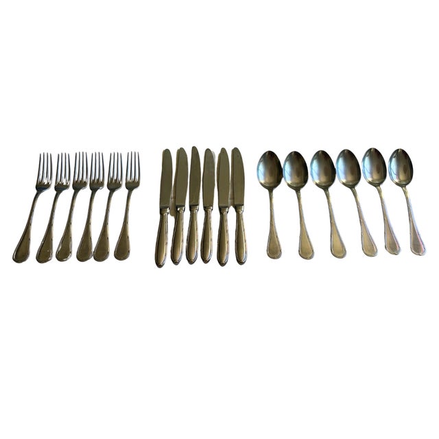 A beautifully understated French cutlery set, defined by its refined lines and timeless silhouette. Crafted in stainless...