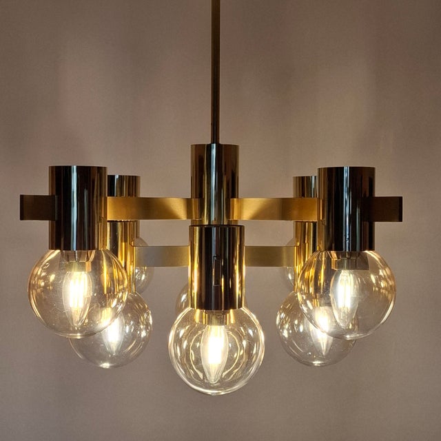 1960s Large German Brass Sputnik Chandelier with Amber-Colored Glass Globes by Hans-Agne Jakobsson, 1960s For Sale - Image 5 of 17