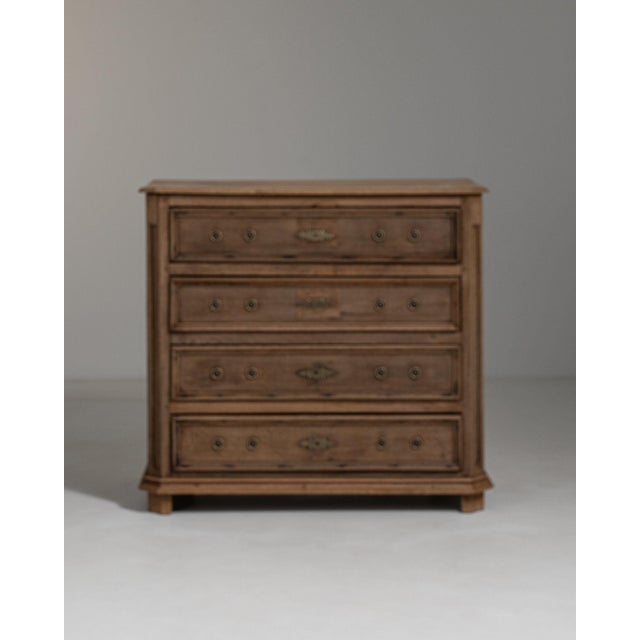 Early 19th Century France Amber Wood Chests of Drawers For Sale - Image 4 of 11