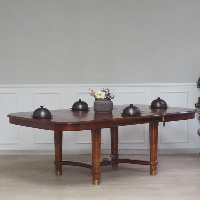 Extendable Dining Table in Mahogany For Sale - Image 15 of 18
