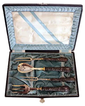 Antique Hunter's Cutlery Set in Original Box, Set of 4