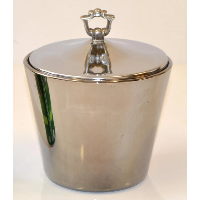 1970s Art Deco Style Barware Steel Martini Ice Bucked Insulated Black Mirrored Glass Brass Handle For Sale - Image 13 of 13