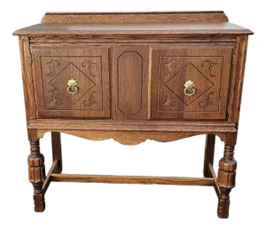 Early 20th Century William and Mary Style Carved and Stain Oak Server
