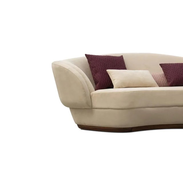 Designed to share a new interpretation of this architecture the Mousgoum sofa will make a strong impression and deliver an...