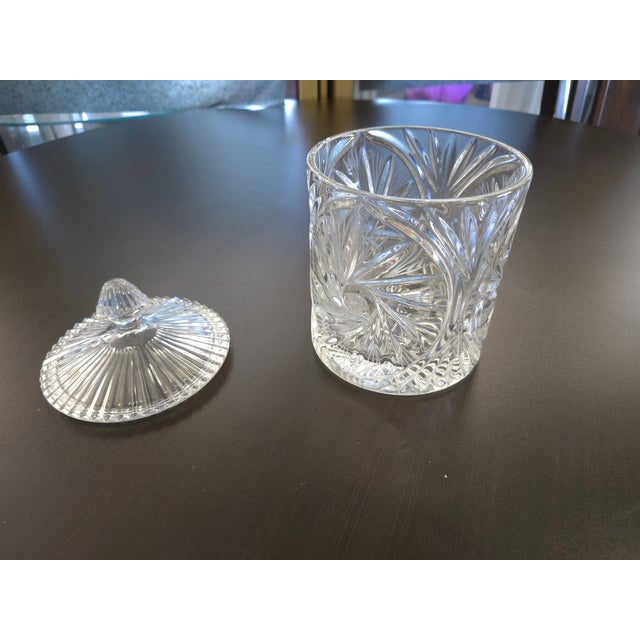 Traditional 1980's Small Crystal Cannister For Sale - Image 3 of 7