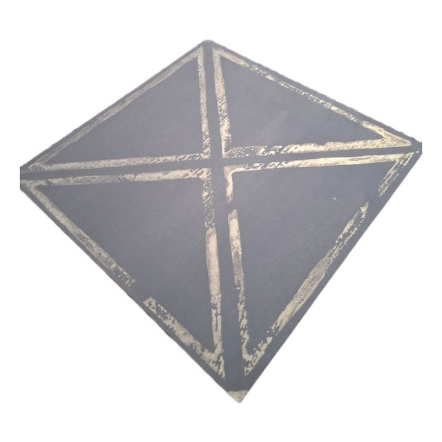 New Handmade Wallpaper With Metallic Geometric Pattern on Paper-Textile Runo For Sale