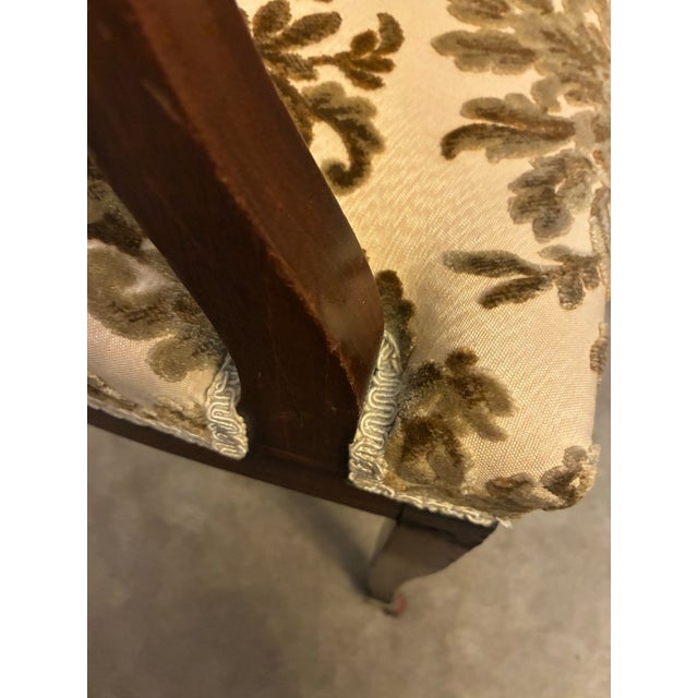 Vintage Federal Style Double Shield Back Mahogany Settee For Sale - Image 12 of 12