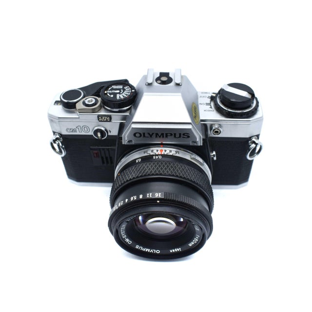 1970s 1970's Olympus Om-10 35mm SLR Camera With Zuiko 50mm Lens - Japan For Sale - Image 5 of 11