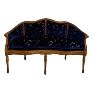 Late 19th Century Carved Wood Louis XVI Settee With Newly Upholstered Navy Cut Velvet For Sale