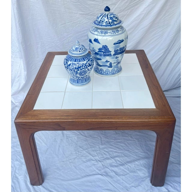 1970s California Coastal Chic White Ceramic Tile and Walnut Square Table For Sale - Image 10 of 11