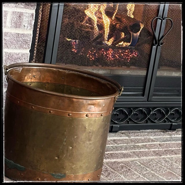 19th C. Hammered Brass & Copper Bucket For Sale - Image 4 of 10