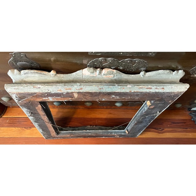 Antique 18th Century French Louis XVI Gray Painted Carved Wood Picture Frame For Sale - Image 12 of 13