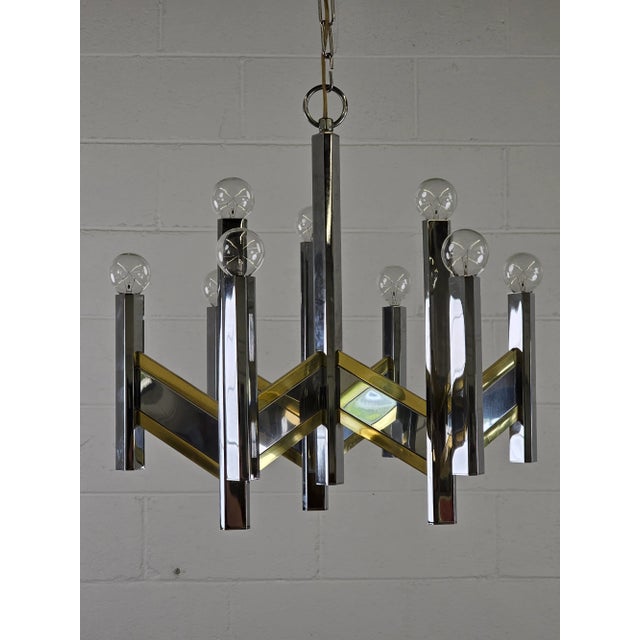 1960s 1960s Chrome & Brass Gaetano Sciolari "Chevron" Chandelier For Sale - Image 5 of 9