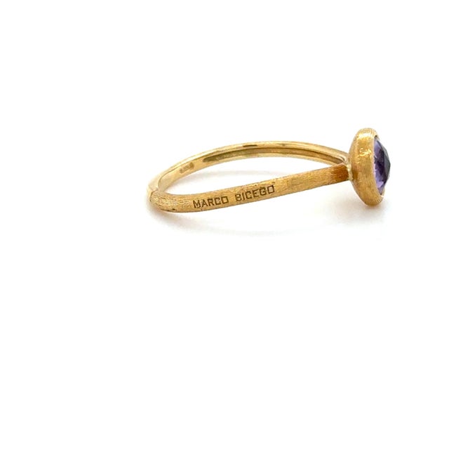 Metal Marco Bicego, 18k Yellow Gold and Amethyst Jaipur Ring For Sale - Image 7 of 7