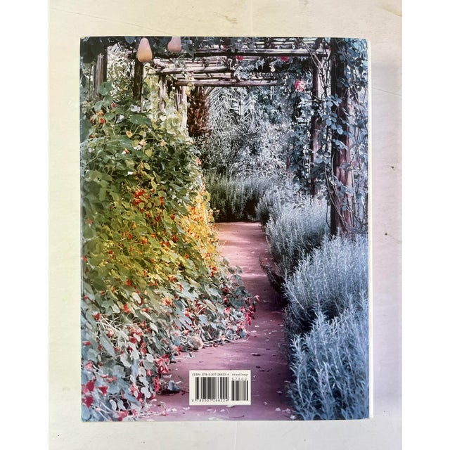 2010 Vogue Living: Houses, Gardens, People Book by Knopf