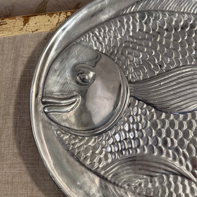 Vintage Cast Aluminum Large Oval Fish Serving Platter- Made in México. Measures 17” wide by 14.25 deep. Weighs 3.8 lbs....