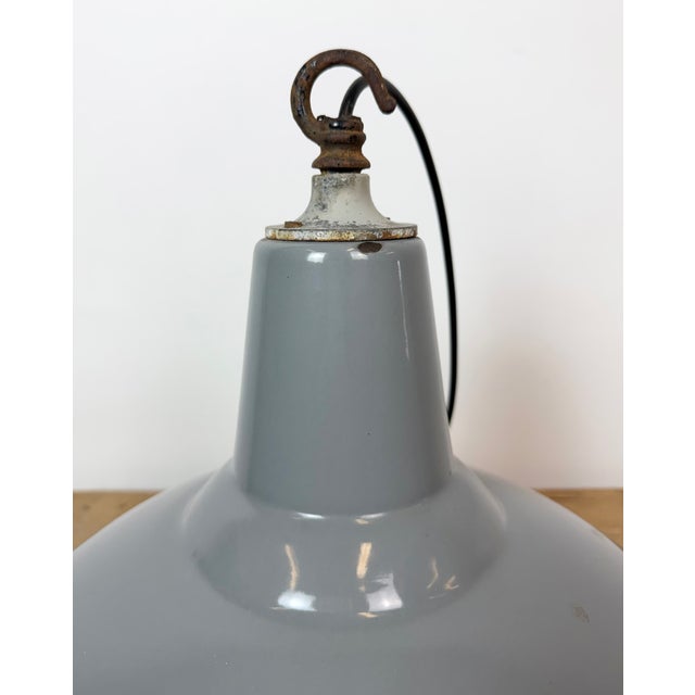 Vintage British Industrial Grey Enamel Factory Pendant Lamp, 1960s For Sale - Image 15 of 18