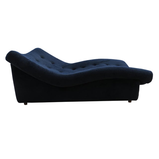 1970s 1970s Vintage Sculptural Platform Base Button Tufted Chaise For Sale - Image 5 of 13