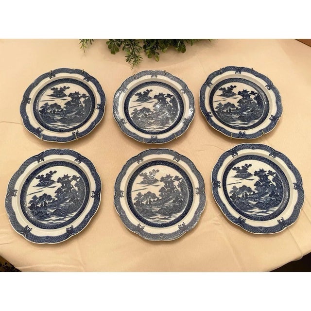 Offered is a rare set of authentic 18th century Chinese Export chinoiserie style plates. This set of 6 features three...
