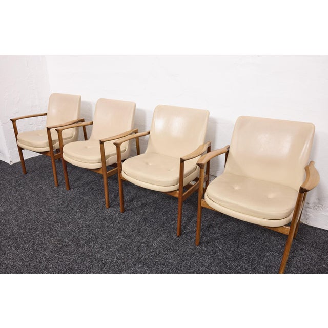 Vintage Dining Armchairs in Walnut and Vinyl Leather from Ib Kofod-Larsen, 1963, Set of 4 For Sale - Image 18 of 18
