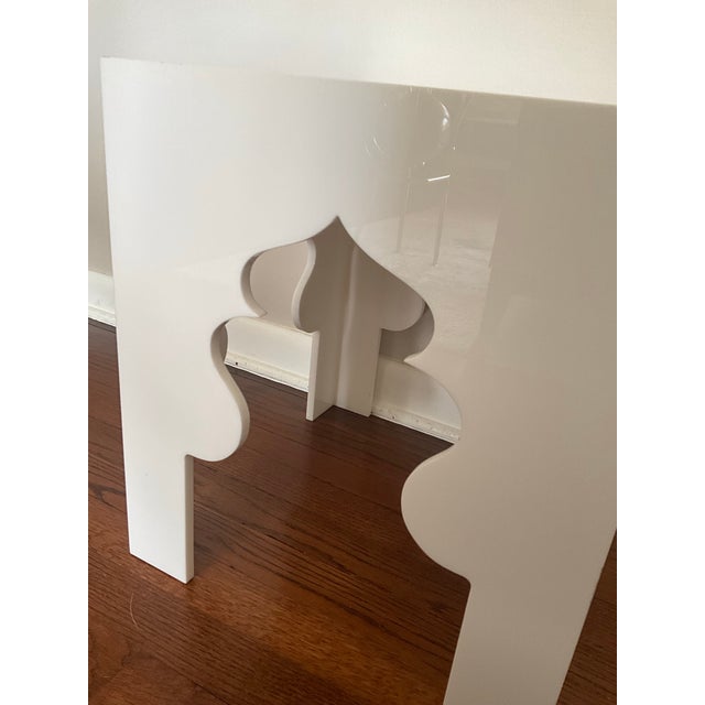 Plastic White Webb Donghia Akbar Table From Clearly Classic Collection Acrylic Lucite White Table For Sale - Image 7 of 9