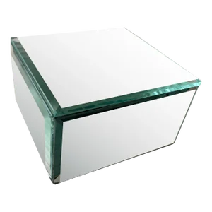1980s Hollywood Regency Mirrored Plateau Box