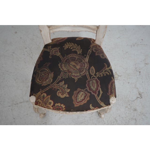 Set of 4 Country French Dining Room Chairs For Sale - Image 12 of 18