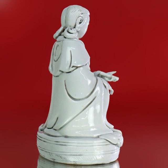 Chinese Blanc De Chine Figurine of Guanyin, Goddess of Mercy & Compassion 20thC For Sale - Image 4 of 9