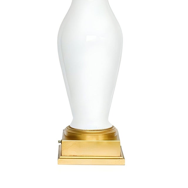 Mid-Century White Porcelain & Gold Leaf Table Lamp With Shade For Sale - Image 4 of 5