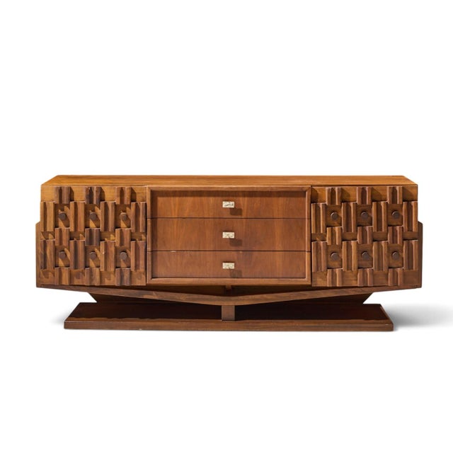 Paul Evans Style Mid Century Canadian Brutalist Walnut 9 Drawer Pedestal Lowboy Dresser This lowboy measures: 80 wide x 20...