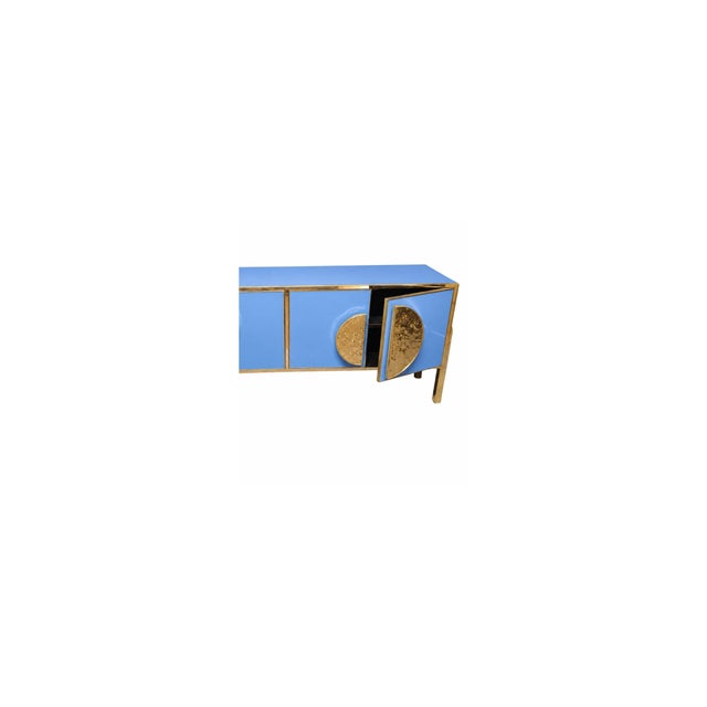 Cornflower Blue Italian Sideboard in Murano Glass and Brass from Justfurnituress SRL For Sale - Image 4 of 10