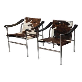 Le Corbusier Lc1 Hair-On-Hide Sling Chairs by Cassina, a Pair For Sale