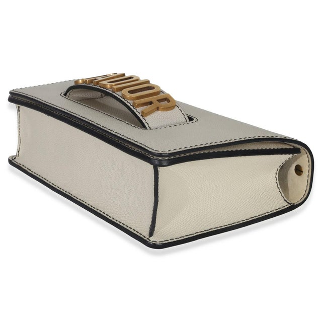 Animal Skin Off White Grained Calfskin JAdior Chain Flap Bag For Sale - Image 7 of 9