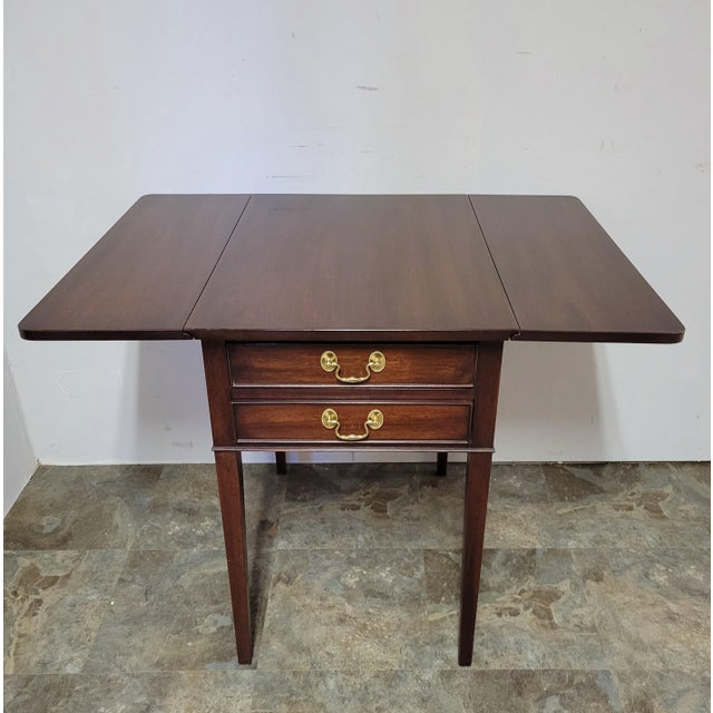 Brown Henkel Harris Mahogany Drop-Leaf Pembroke Side Table For Sale - Image 8 of 10