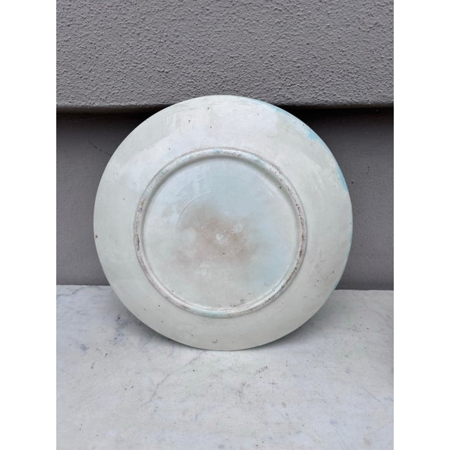 Late 19th Century 19th Century English Majolica Leaves & Pink Flowers Plate For Sale - Image 5 of 5