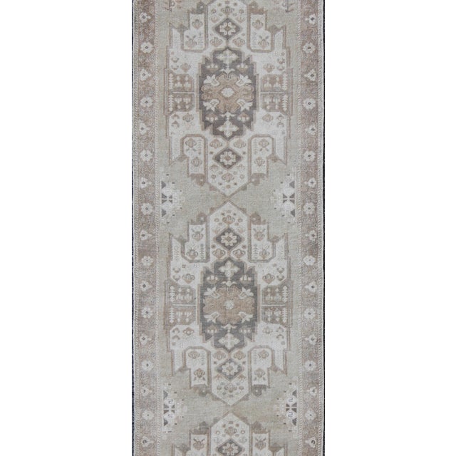 Tribal Turkish Oushak Runner With Central Medallion Design in Taupe 3'1"x11'4" For Sale - Image 3 of 6