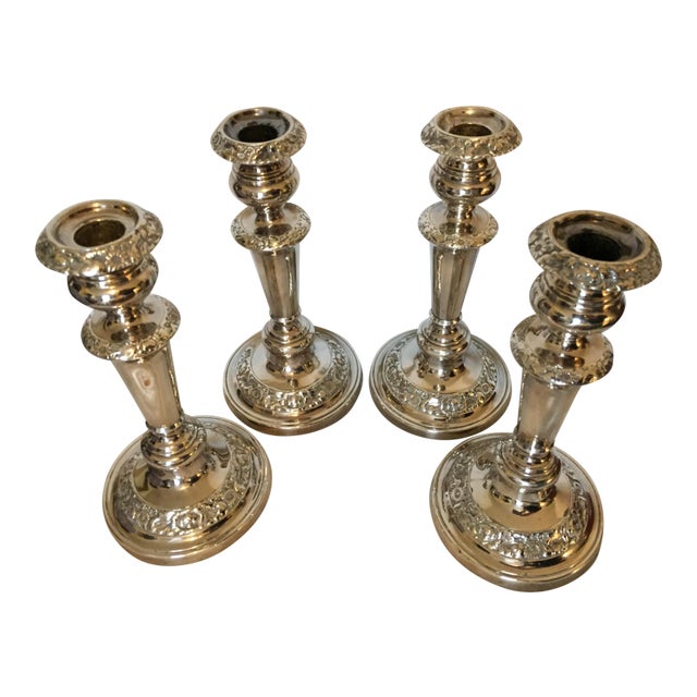 19th Century English George IV Sheffield Plate Round Base Candlesticks - Set of 4 For Sale