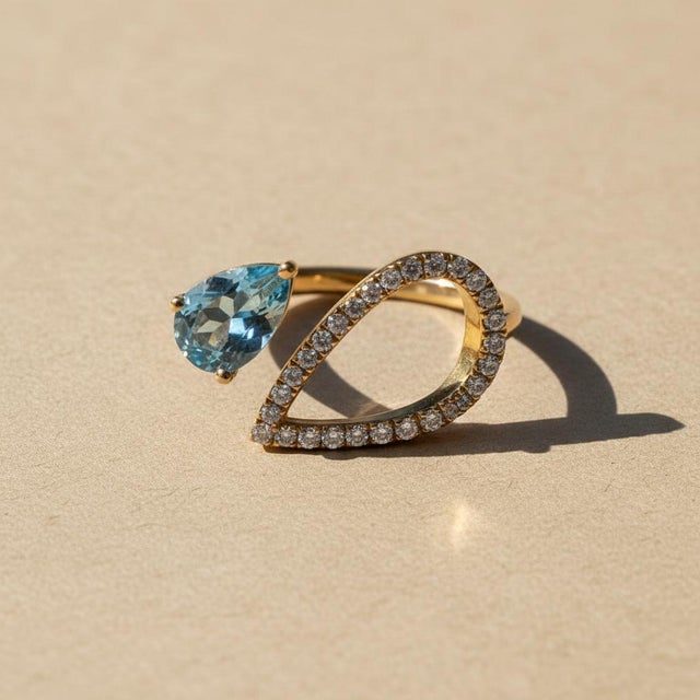 Pear Topaz 14k Gold Ring, Size 7.5 For Sale - Image 10 of 11