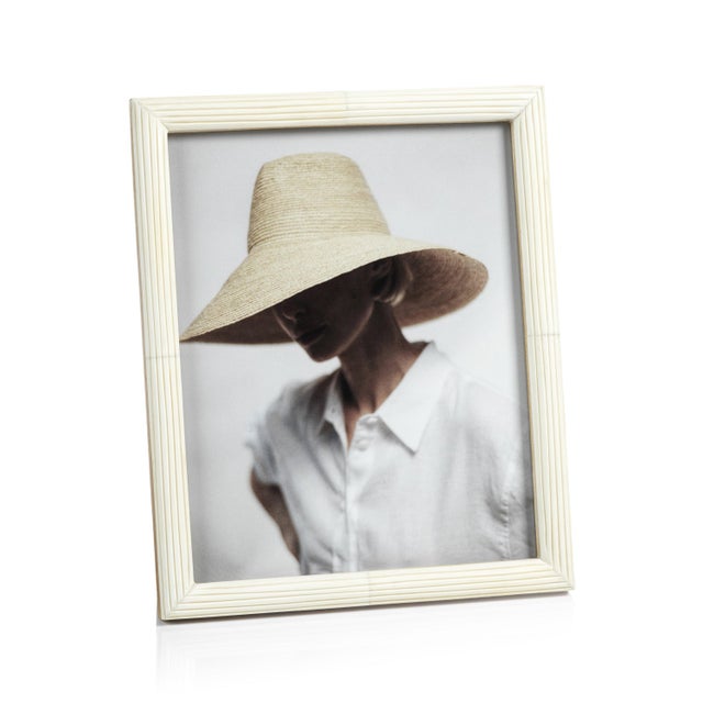 Palomar Etched White Bone Photo Frame, 8" x 10" For Sale - Image 4 of 4