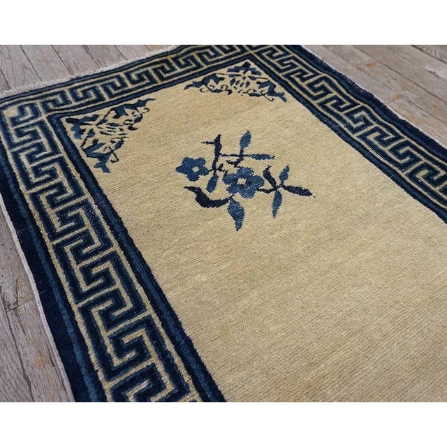 Chinese 1900s Beige Medallion Floral Antique Chinese Peking Rug 2' 3''x 13' 6 Knotted Wool Carpet For Sale - Image 3 of 12