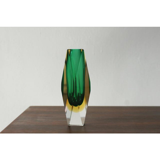 Mid-Century Modern Green and Amber Sommerso Glass Faceted Vase For Sale - Image 3 of 7