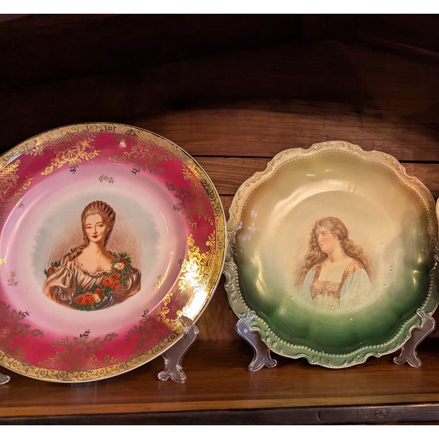 Set of 17 Antique Victorian Portrait Plates, Late 19th Century For Sale - Image 6 of 6