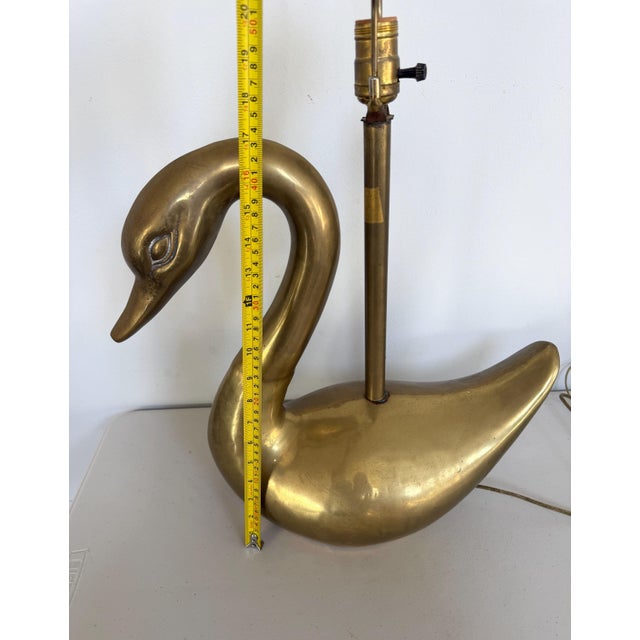 Vintage Hollywood Regency Cast Brass Swan Table Lamp Mid-Century Sculpture For Sale - Image 14 of 18